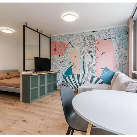 Afrodyta - Charming Place, 15 Minutes To Old Town & 5 Minutes To Seaside Gdansk
