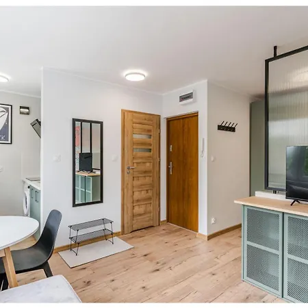 Apartment Afrodyta - Charming Place, 15 Minutes To Old Town & 5 Minutes To Seaside *